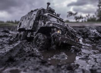 Czym się różni wkrętarka szczotkowa od bezszczotkowego?