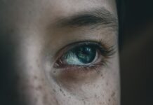 Ile lumenów może uszkodzić wzrok?