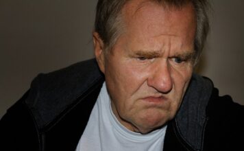Po jakim czasie szlifować lakier bezbarwny? Po jakim czasie szlifować lakier bezbarwny?